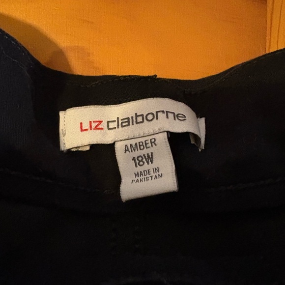 Liz Claiborne Black Dress Pants - Picture 2 of 3
